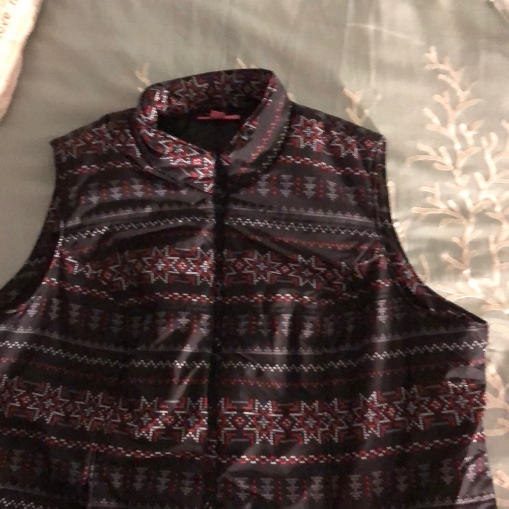 Polyester vest